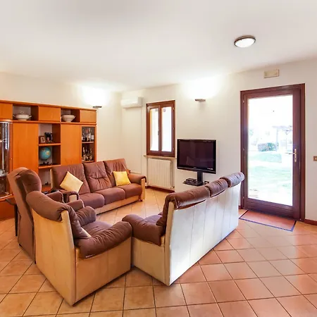 In Marche With Private Pool *