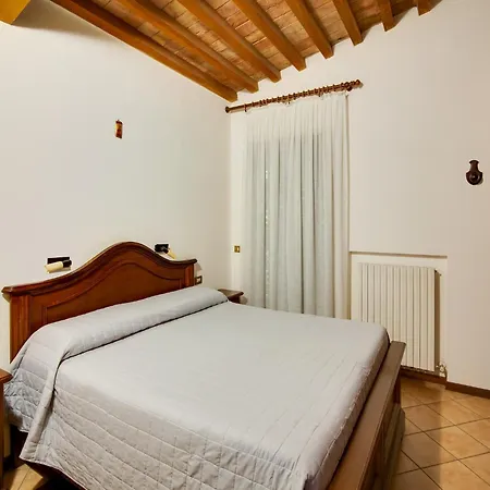 Villa In Marche With Private Pool *